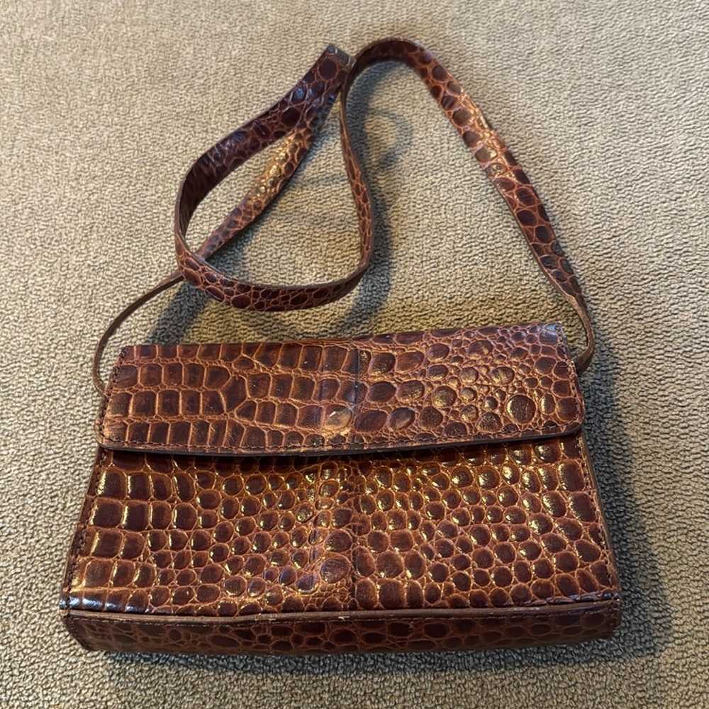 DKNY Crocodile Print Faux Leather Shoulder Bag Purse (TD)